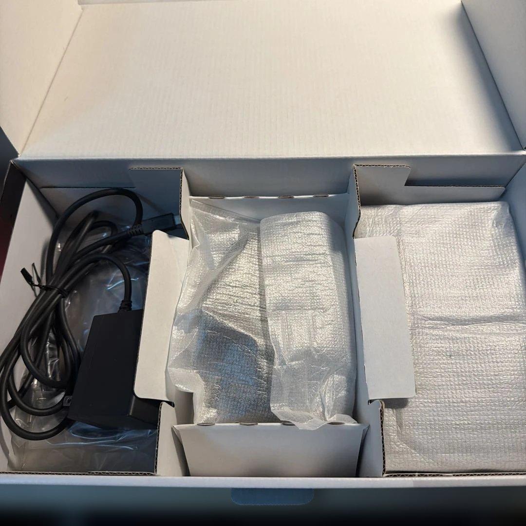 ニンテンドースイッチ　箱・付属品・ケース付き