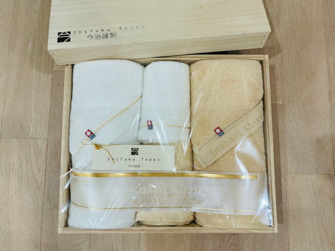 今治謹製 Shifuku Towel（至福タオル） 木箱入り