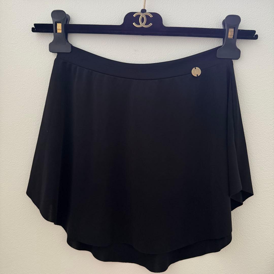 新品未使用14800円✨ボディールスカートS/M ブラック