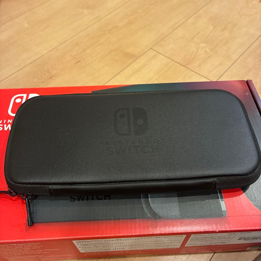 Switch Nintendo 任天堂　グレー　公式ケース付き