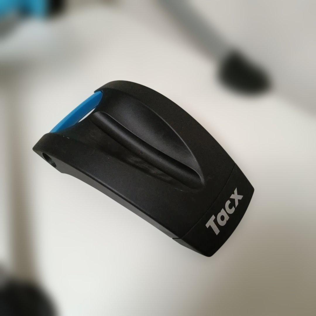 【いぬきち丸】TACX 『Satori Smart』　ローラー台