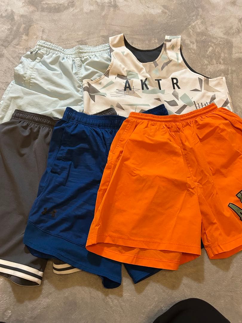 AKTRタンクトップ　バスパン　ハーフパンツ