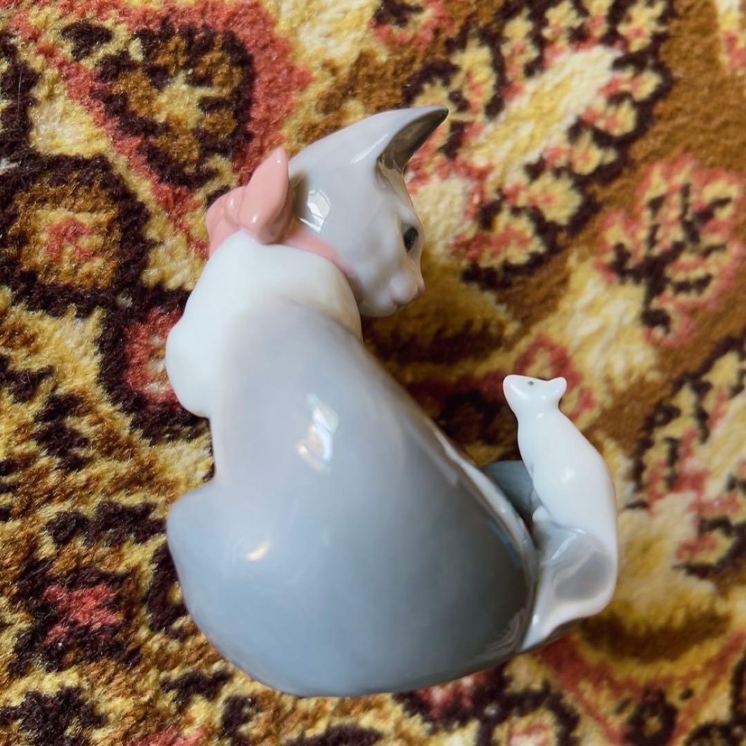 【新品】LLADRO リヤドロ 《驚いた仔猫ちゃん》専用箱付き