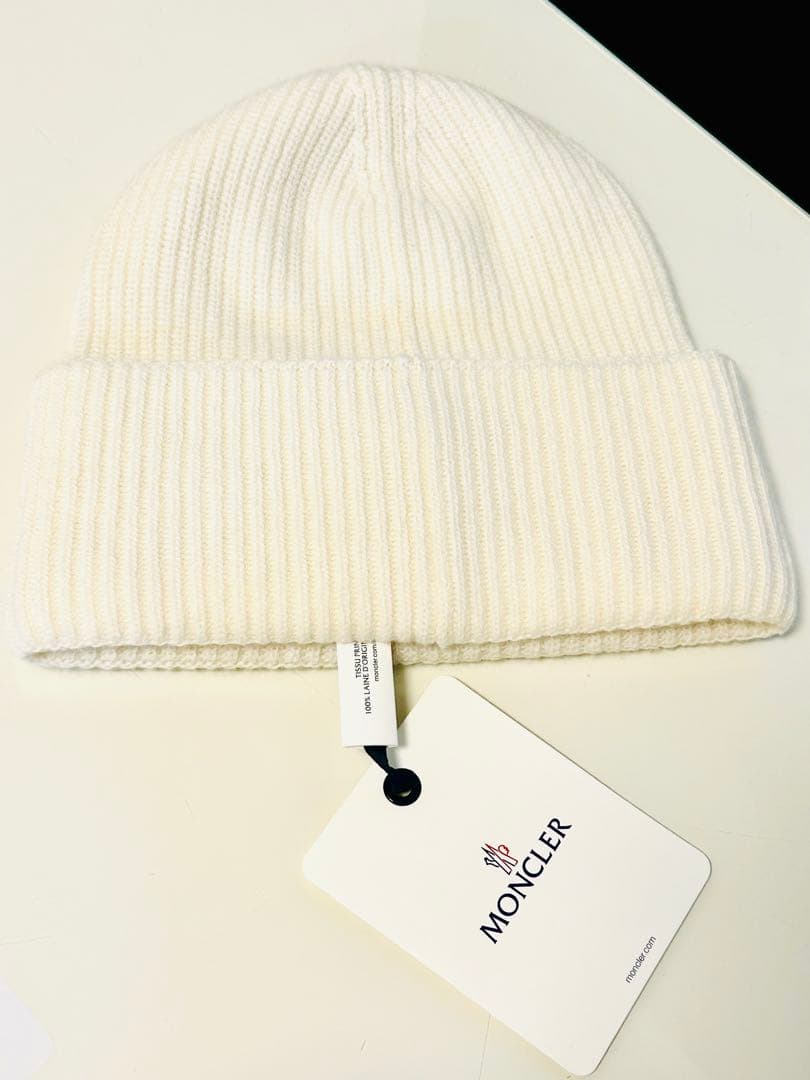 正規未使用◎MONCLER ホワイト ニット帽