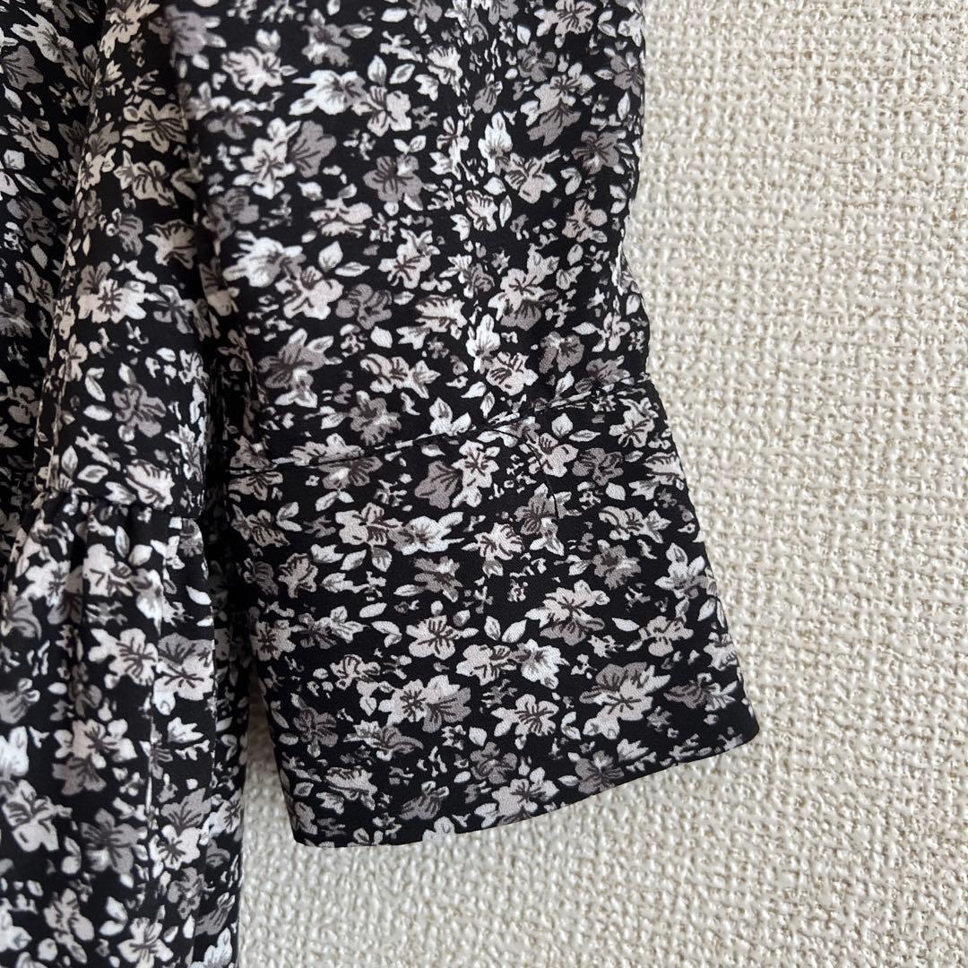 新品未着用 Mila Owen ミラオーウェン ボウタイティアードワンピース