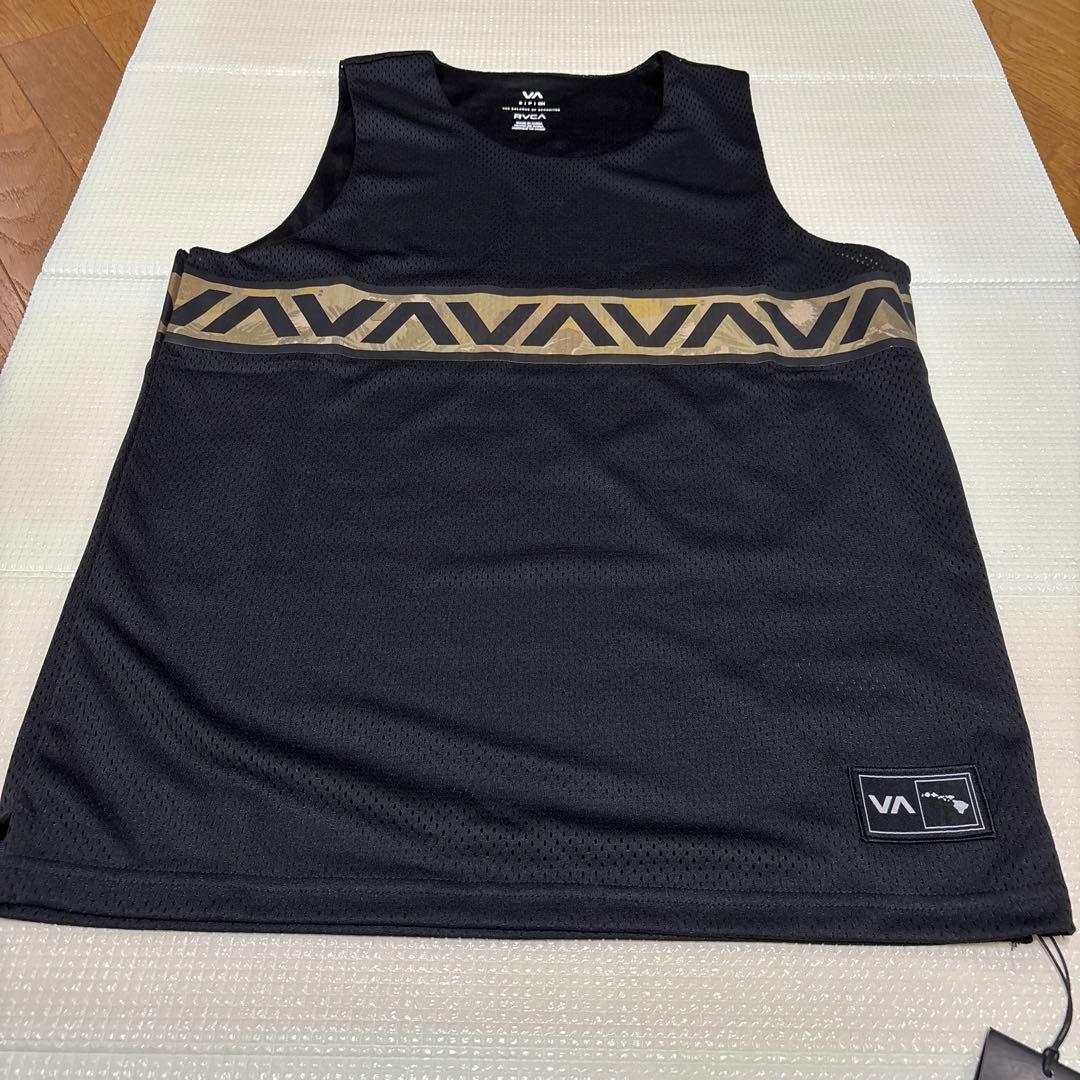 RVCA ハワイ　タンクトップ　ラッシュガード