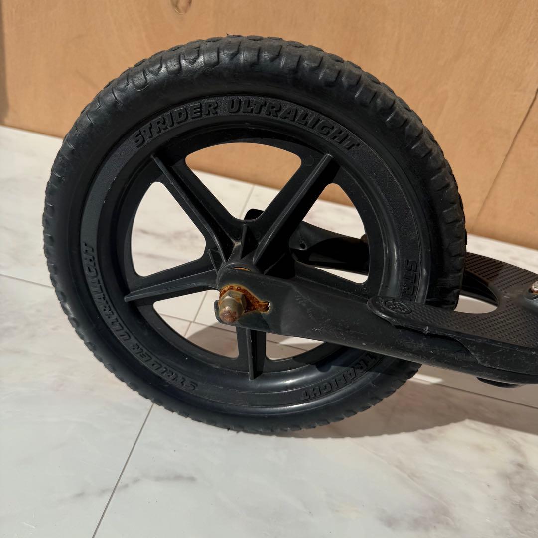 STRIDER 12 スポーツモデル ブラック 日本正規品 ストライダー