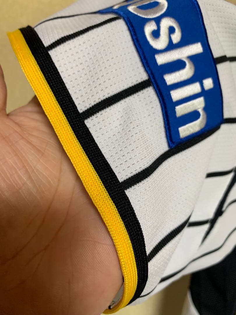 中古品 阪神タイガース ユニフォーム ARAI 25 MIZUNO
