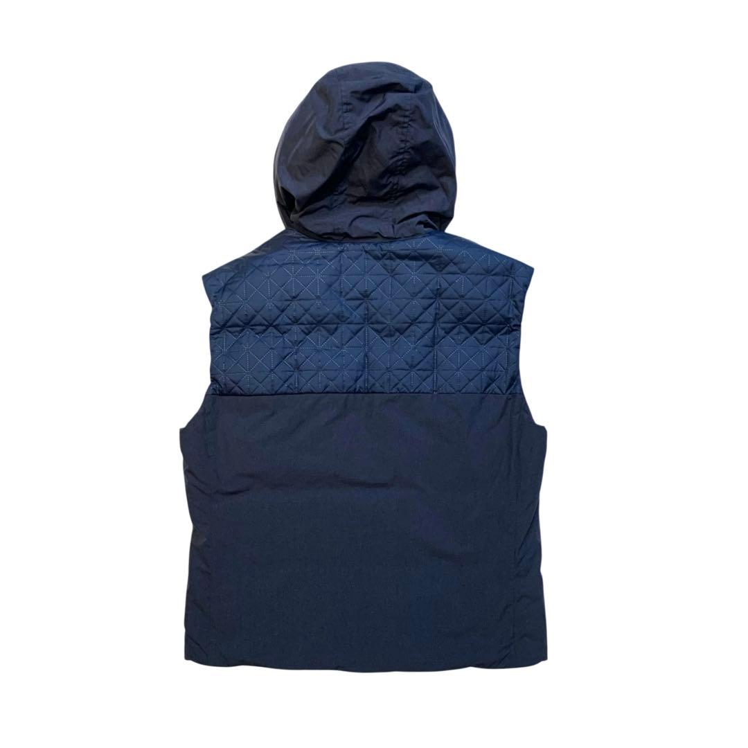 【美品、正規品】ARMANI COLLEZIONIアルマーニ ダウンベストXXL