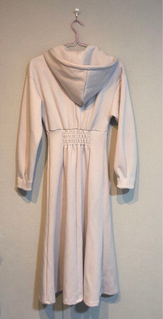 JILL by JILL STUART ♡ダイバーフーディー　ロングワンピース