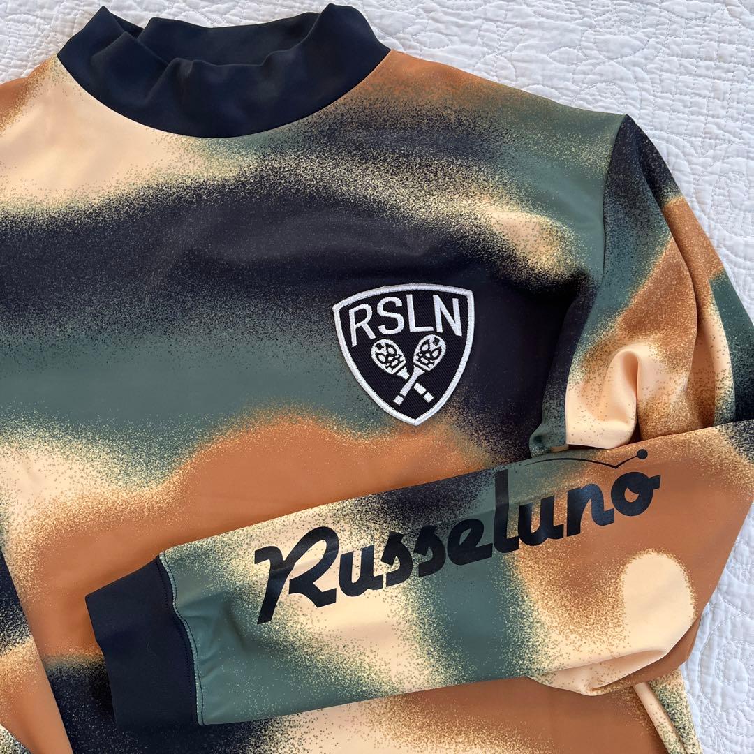 新品タグ付　ラッセルノRusseluno ゴルフウェアーハイネックポリエステル暖