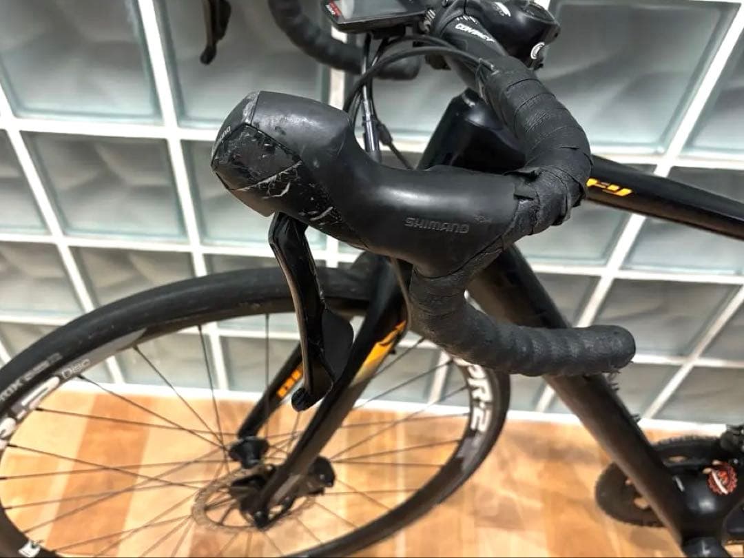 GIANT DEFY ADVANCED 1 カーボンロードULTEGRA