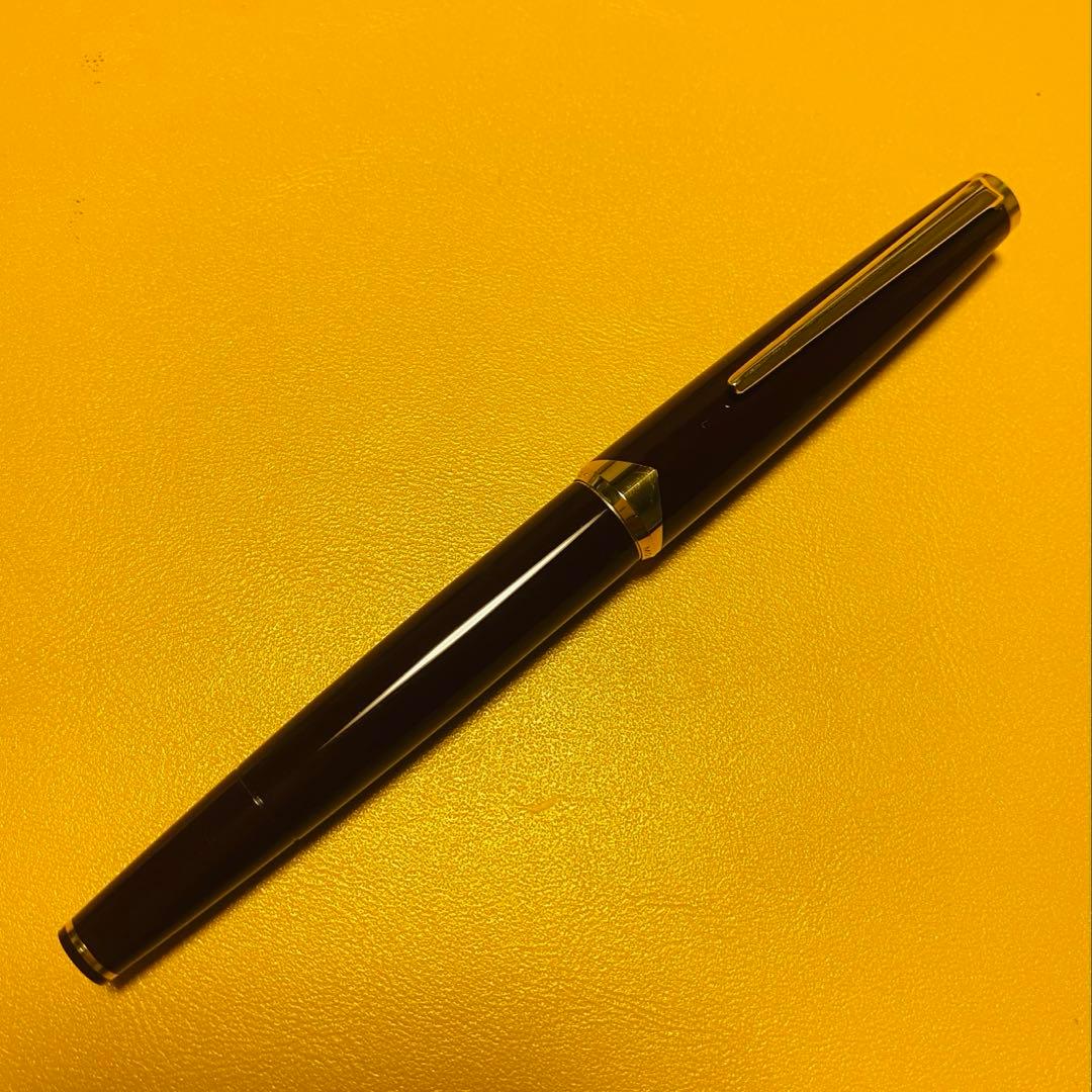 モンブラン　マイスターシュテュック　121 ボルドー　MONTBLANC
