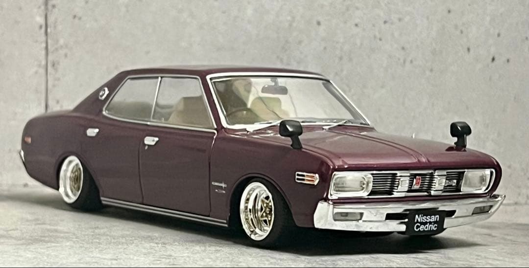 国産名車 1/24 日産 セドリック HT カスタム 旧車 ミニカー 希少車