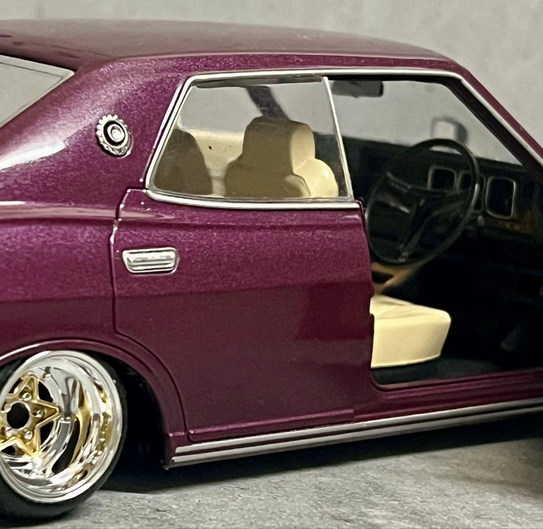国産名車 1/24 日産 セドリック HT カスタム 旧車 ミニカー 希少車