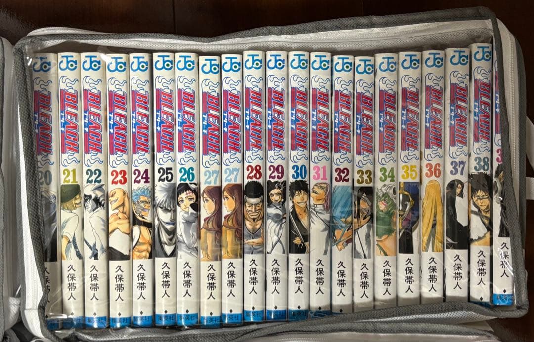 BLEACH 1〜45.49〜74巻　小説　公式キャラクターブック　セット