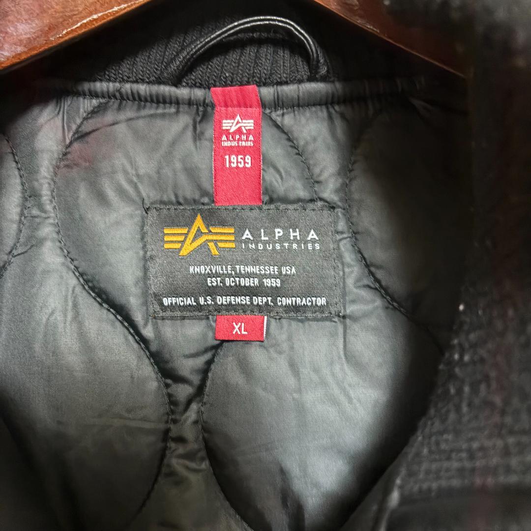 新*錦様 ALPHA INDUSTRIES フード付きフェイクレザージャケット