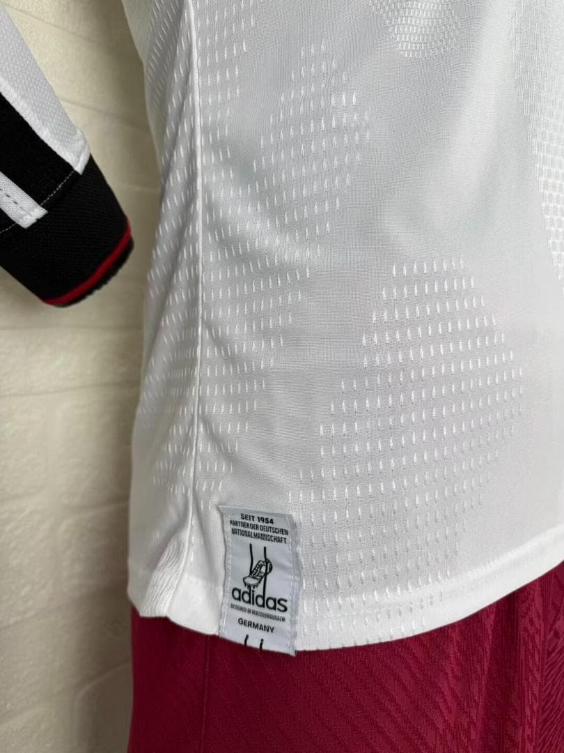 adidas ドイツ代表 長袖シャツ