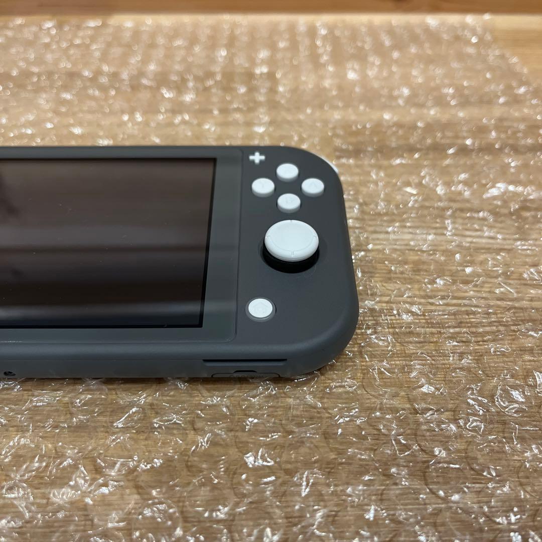Nintendo Switch Lite グレー 本体（カバー付き）