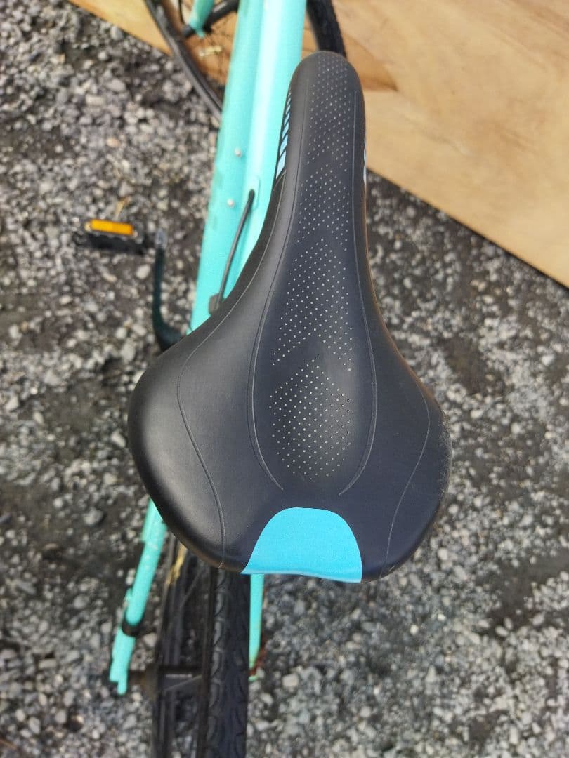 ビアンキ　Bianchi　C sport クロスバイク　28インチ