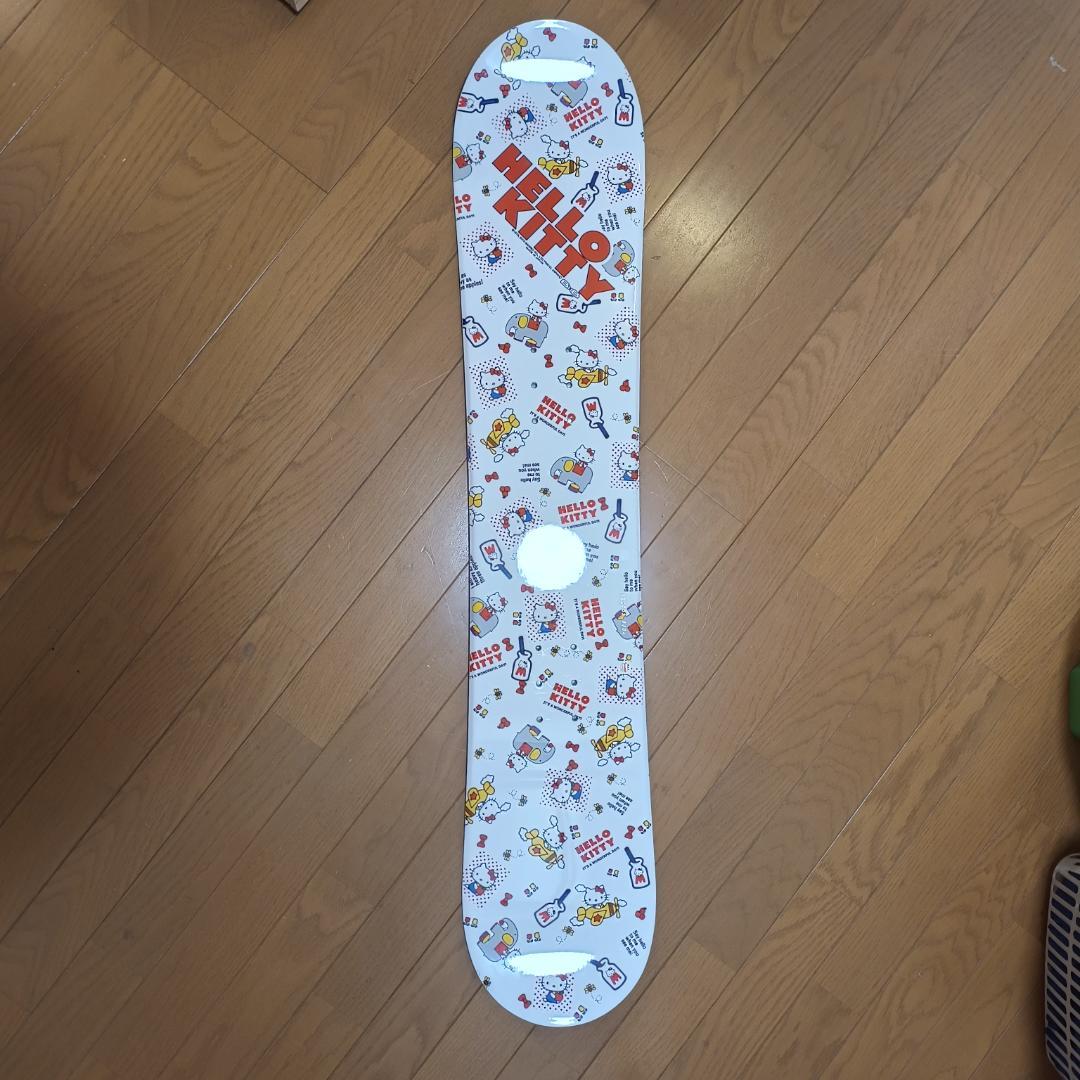 【送料込み】HELLO KITTY スノーボード　ハローキティ 110cm 中古