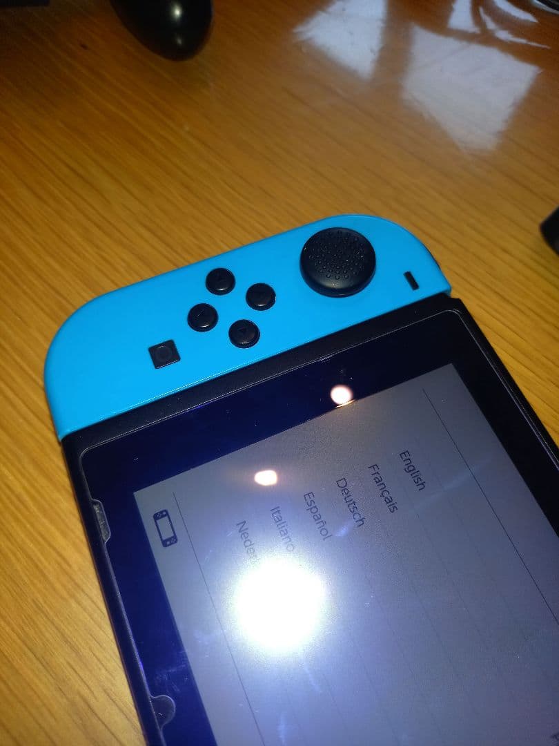 訳あり　Nintendo Switch 本体 青/赤 Joy-Con 付属品付き