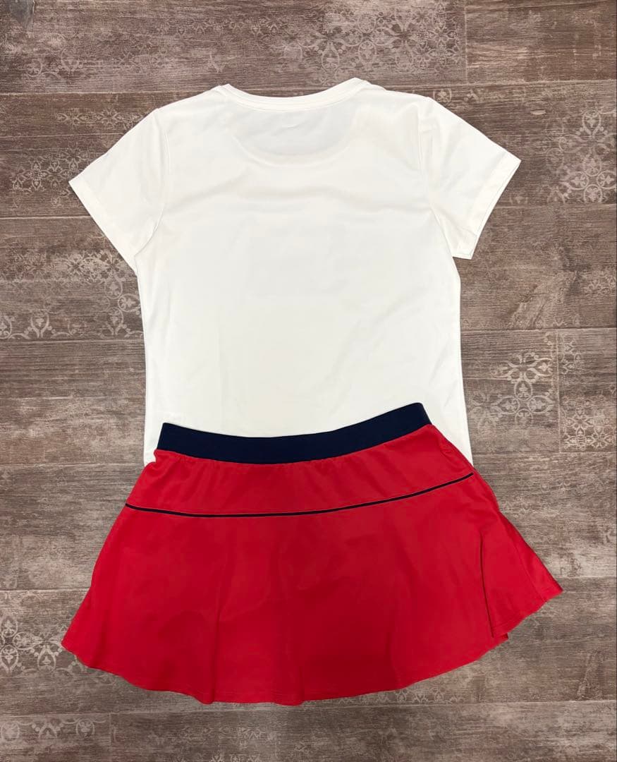 フィラ　テニスウェア上下セット　L ロゴ入りTシャツ＋フィラレッドスコート