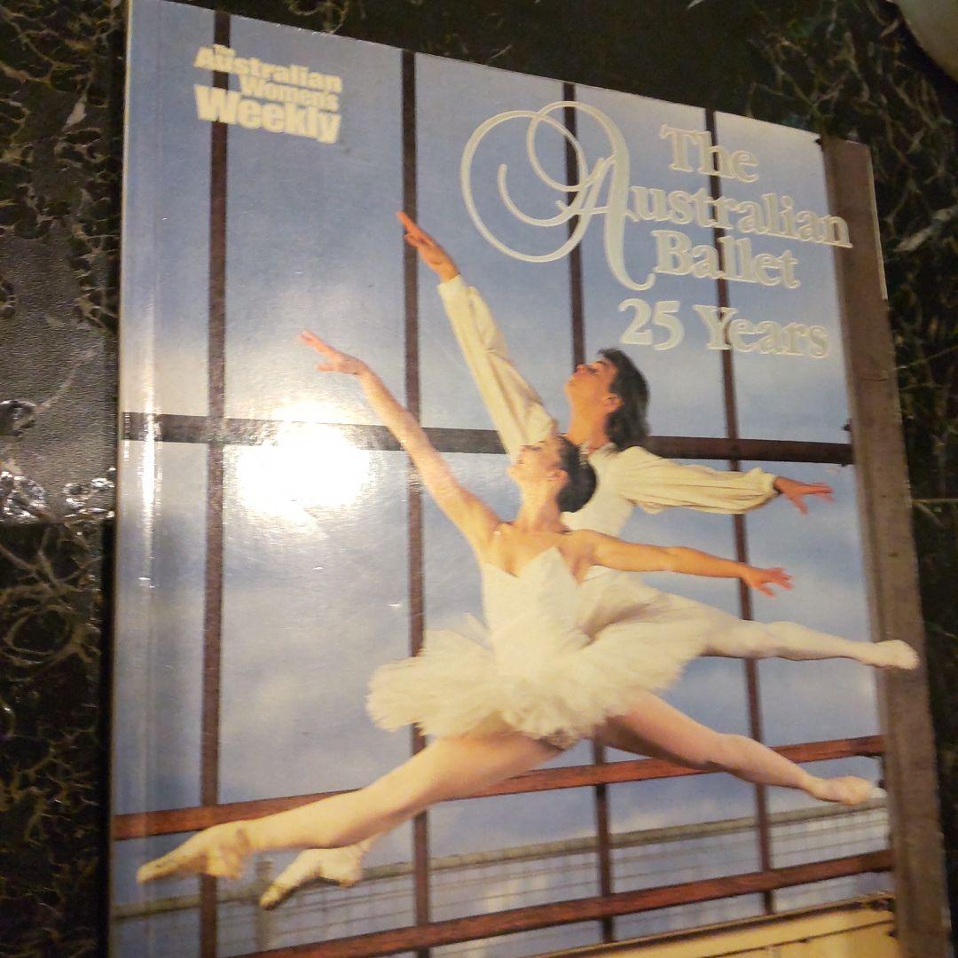The Australian Ballet 25 Years 洋書 バレエ 海外
