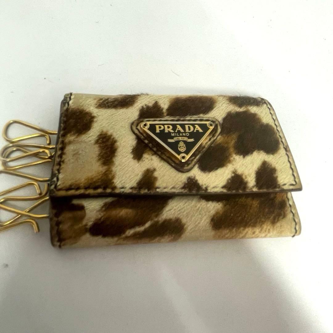 専用❗️箱タグ付き♡PRADA✨プラダ　レオパード柄　ヒョウ柄 6連キーケース