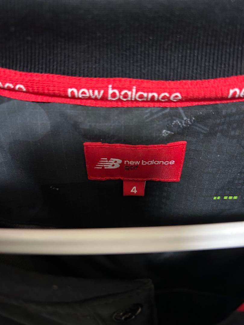 New Balance 中綿プルオーバージャケット ブラック サイズ4 防寒