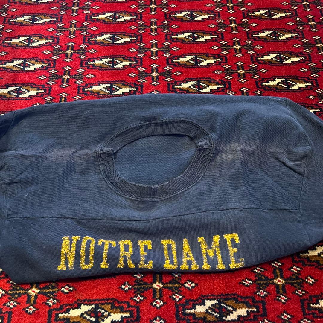 70s Champion Notre Dameフットボールt 83 ナス紺 襤褸