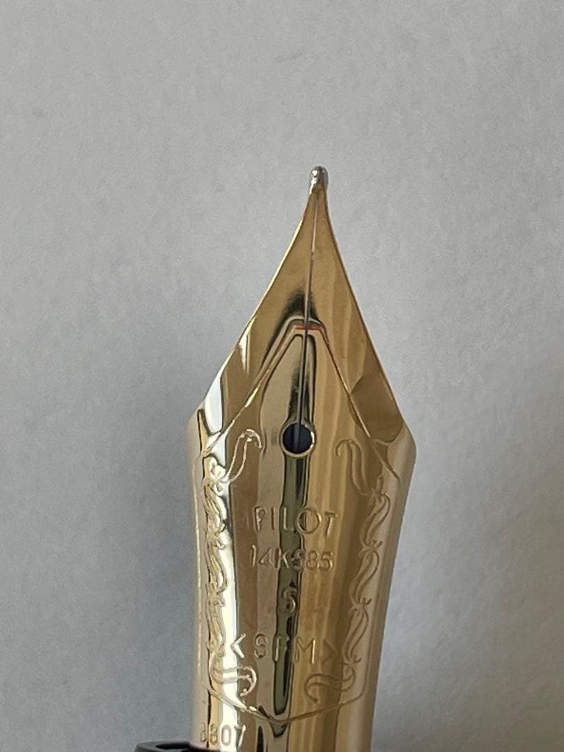 PILOT パイロットカスタム　万年筆　ブラック 14K