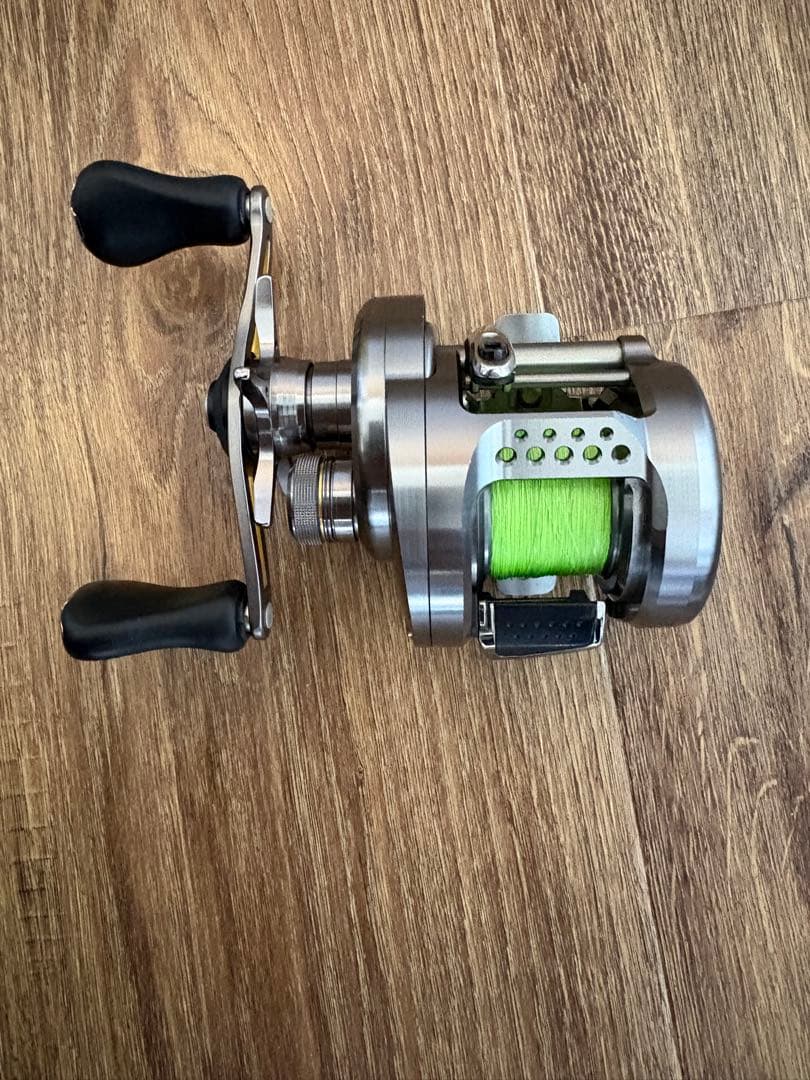 17 SHIMANO CALCUTTA CONQUEST BFS HG 左