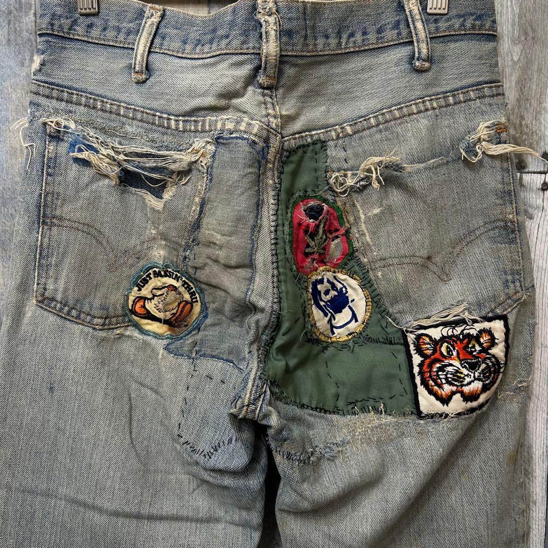 【雰囲気抜群】ワッペンダメージ加工デニムパンツ　ヴィンテージ　80s