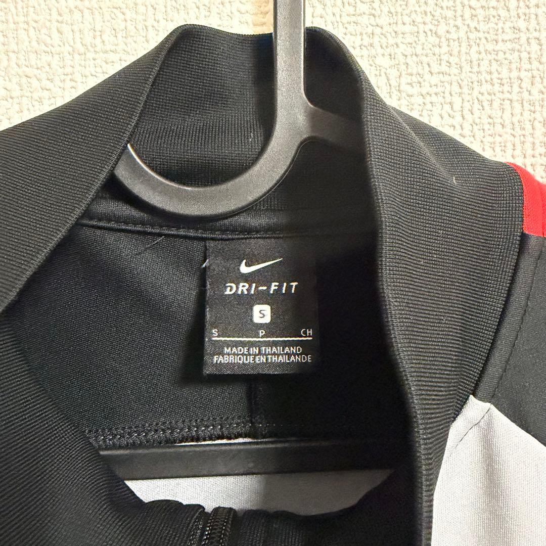 3月限定Nike Liverpool FC リバプール DRI-FIT ジャージ