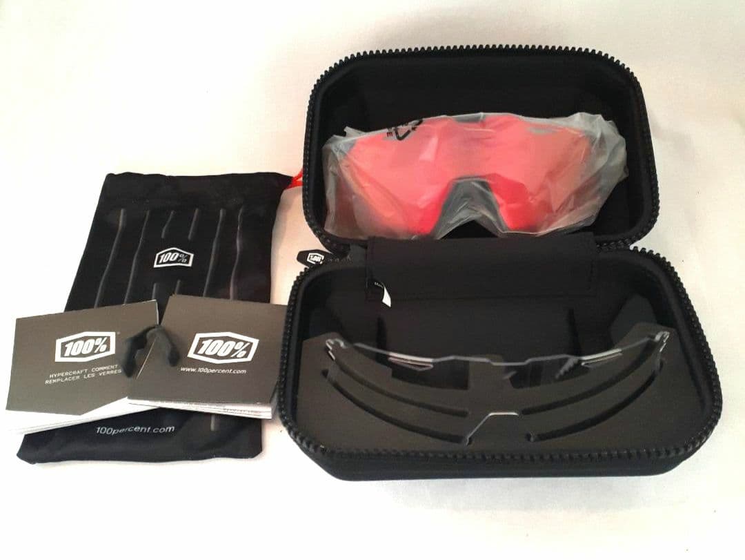 売約済み 100% Hypercraft ブラック レッド ワンハンドレッド