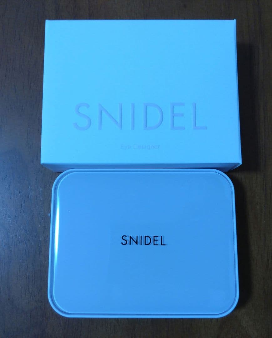 美品　SNIDELアイデザイナーn