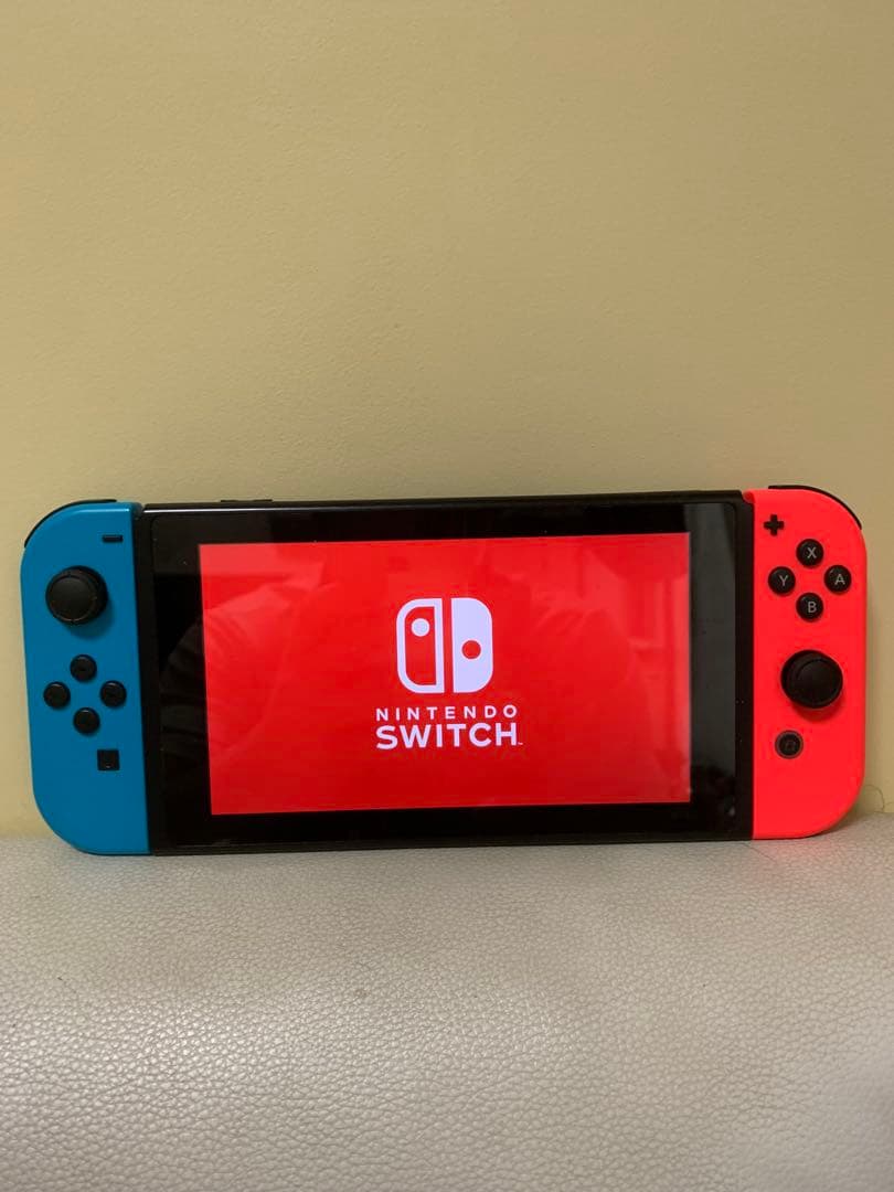 Nintendo Switch 初期型 本体 ジョイコン2個　 星のカービィ付き