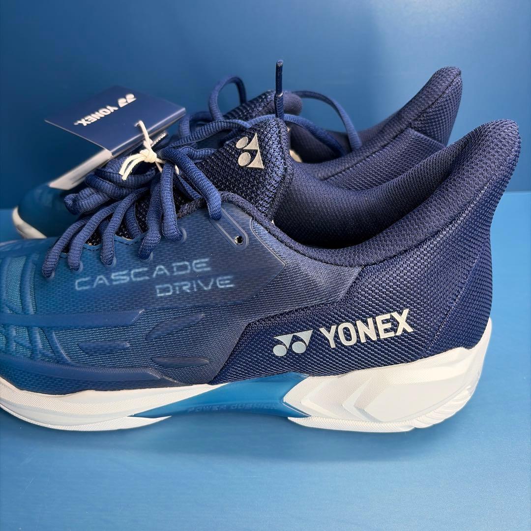 【新品タグ付き】YONEX バドミントンシューズ ブルー26.5cm