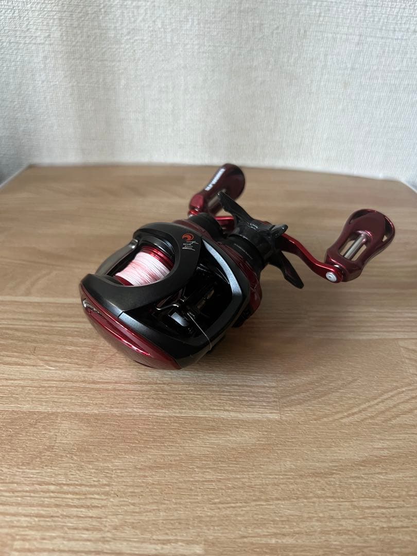ダイワ月下美人BF TW8.5L ベイトリール ブラック/レッド