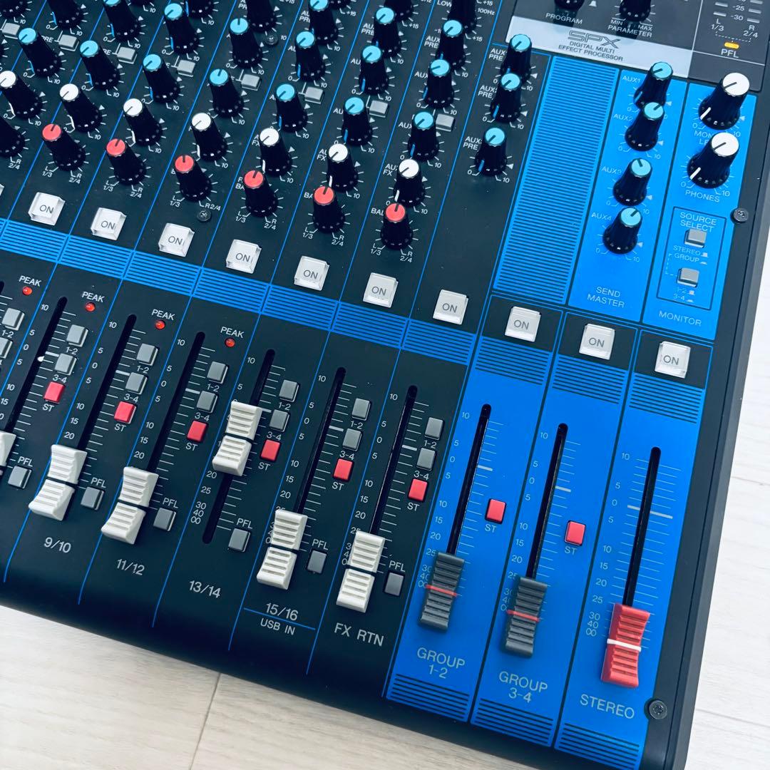 美品　YAMAHA MG16XU アナログミキサー 16ch SPXエフェクト