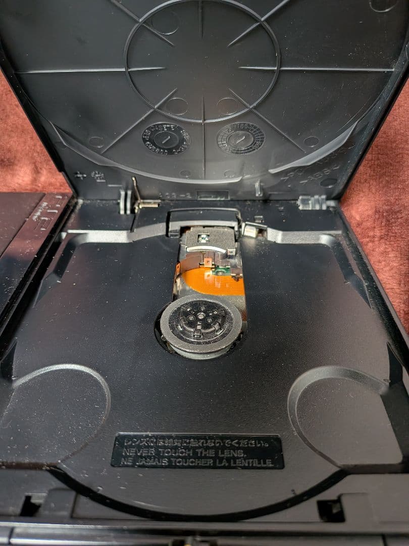 ジャンク　ゲーム動作未確認　PlayStation2　薄型　SCPH-70000