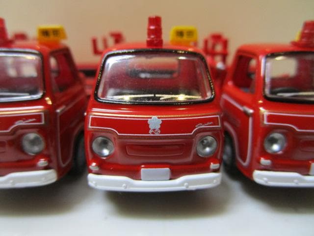 トミカLV/新品未開封 スバルサンバーポンプ消防車(梅田町消防団) 3台