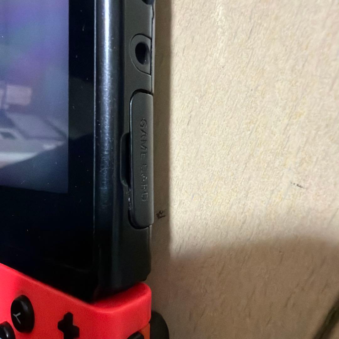 Nintendo Switch 本体 赤と青 Joy-Con 付属品あり