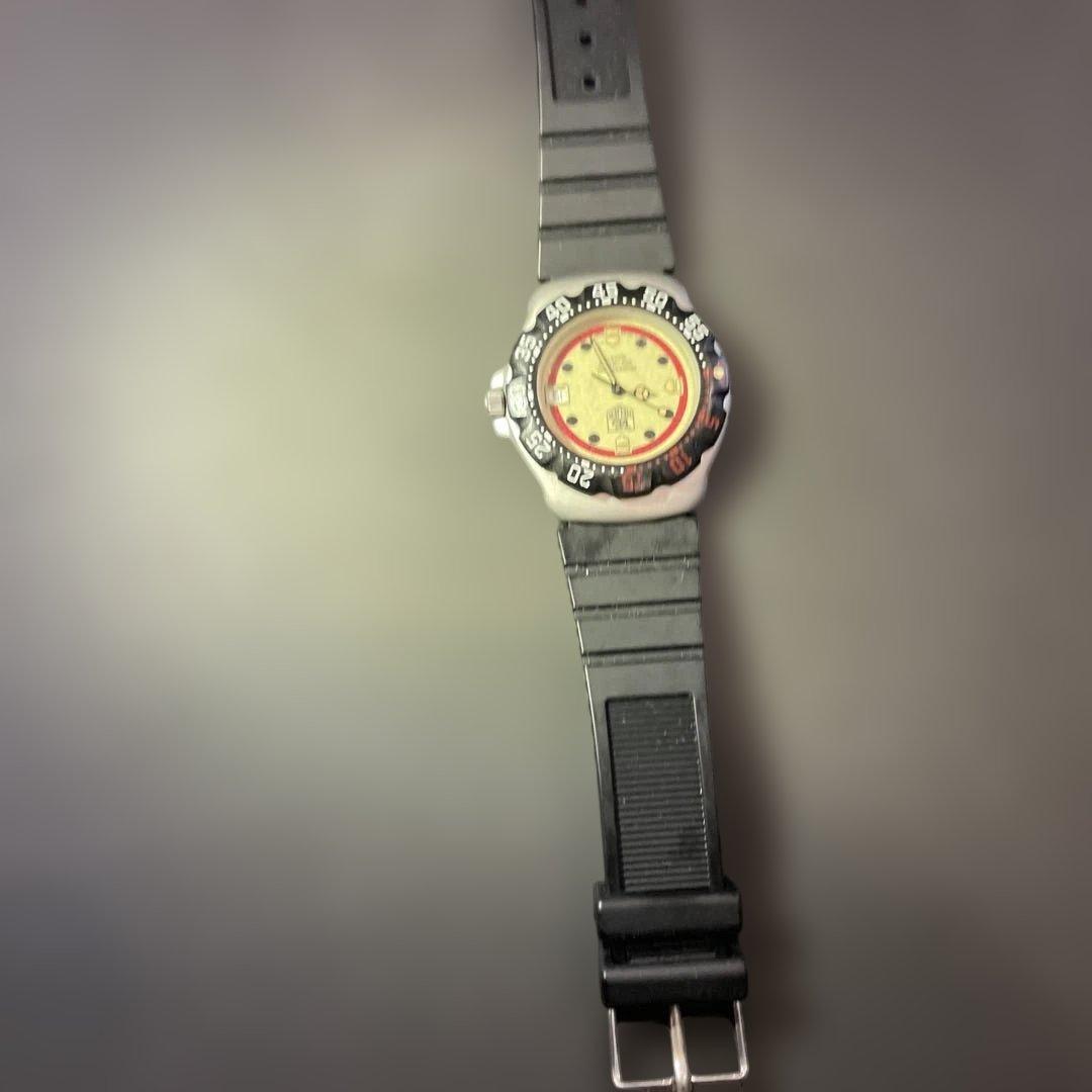 行*う様 TAGホイヤーダイバーウォッチです グァムで買いました 実働しています