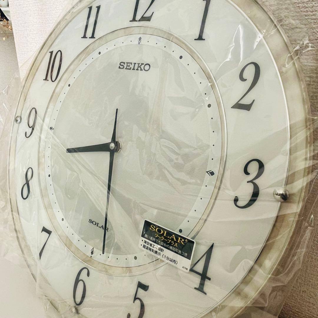 【新品】ソーラー電波掛け時計 セイコー(SEIKO) 掛時計 SF506W