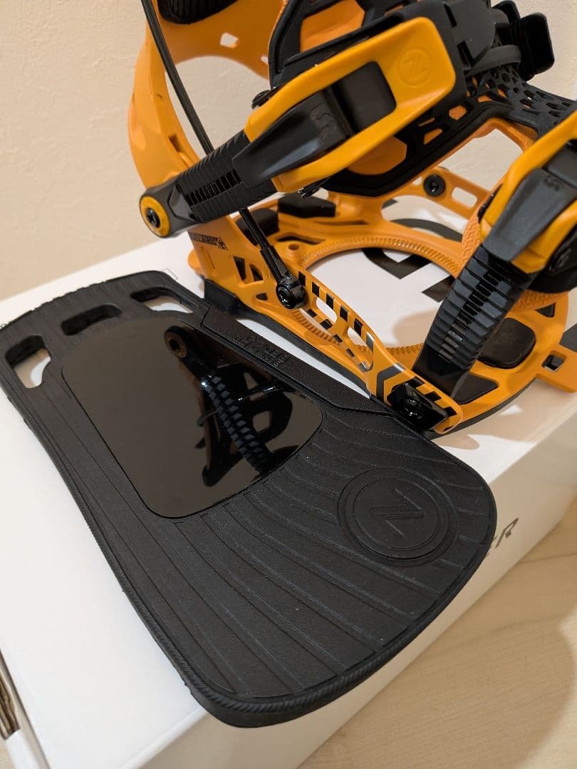 【超美品】Nidecker Flow NX2 FUSION Mango M
