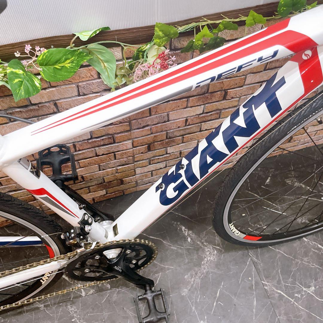 【18】ロードバイク スポーツ車 GIANT DEFY ホワイト SORA