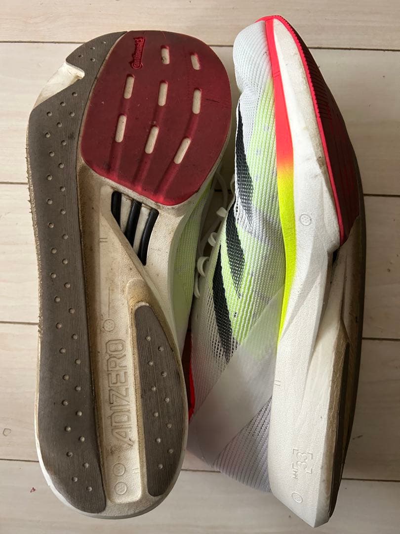 アディダス アディゼロ　タクミセン10 （サイズ27.5cm）