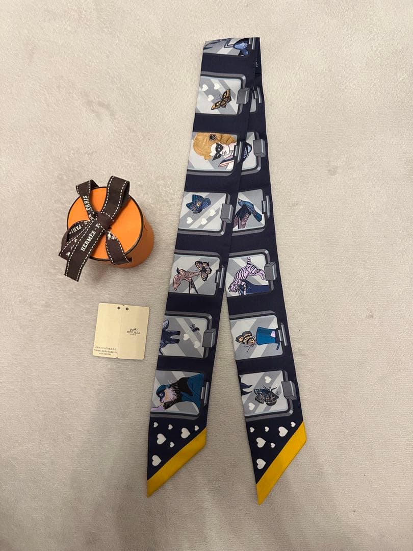 エルメス　HERMES ツイリー　ネイビー